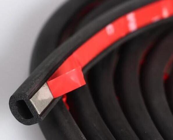 EPDM D-type rubber self-adhesive door seal D-type sponge strip durable EPDM hollow D-type foam sealing strip